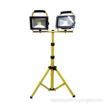 Long Life Source 10W Rechargeable Floodlight with Portable Bracket and Stand